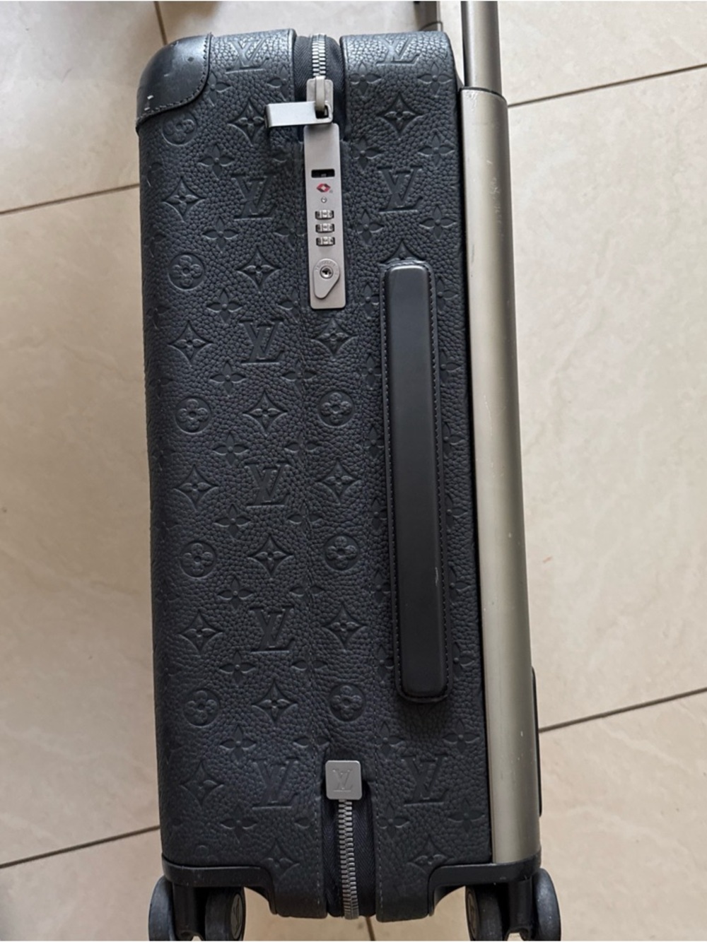 Louis Vuitton Horizon 55 Monogram Shadow Black Leather Carry-On Luggage Suitcase - Picture 10 of 12